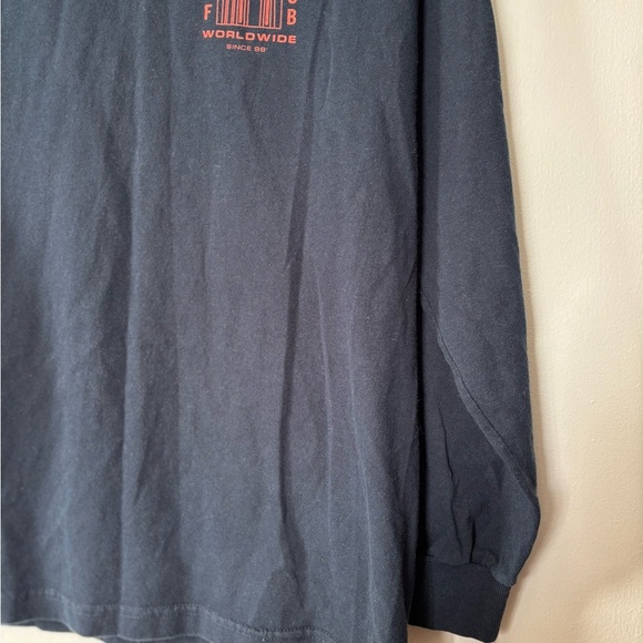 🎉4/30$🎉 Nixon Surf Club Long Sleeve Shirt🏄🏼♂️ - Picture 2 of 5